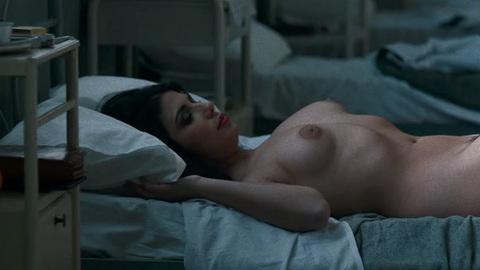 Marilina Marino Naked as Prostituta. Breasts, brunette, hospital bed. 908529