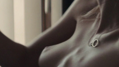Elizabeth Debicki Nude as Berenice Hollis. Breasts, blonde, laying in bed. 919394