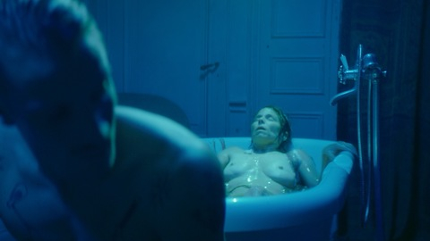 Nudes of Martha Radescu from Vampires. Breasts, bath, bathroom. 902406