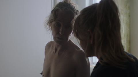 Felicity Huffman Naked as Tammy MacDonald. Breasts, A-list, bath. 907473