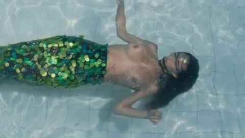Nudes of N/A from Heterônimo. Breasts, floating, mermaid. 913644