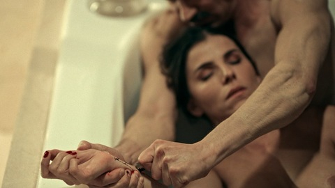 María Fernanda Yépes Naked as Brenda Castilla. Breasts, areola, bathtub. 914703