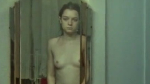 Esme Creed-Miles Nude as Jamie. Breasts, Underwear, bathroom, black underwear. 918764