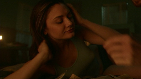 Sexiest Scenes of Sherry from Fear the Walking Dead. Sexy, Underwear, candle light, in bed. 926711