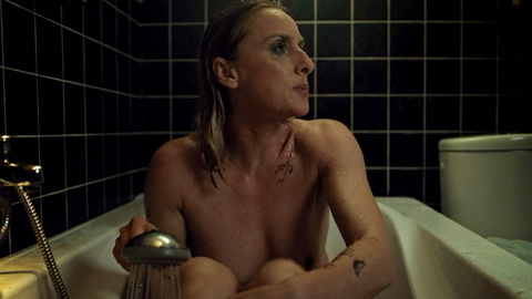 Ruth Becquart Nude as Nathalie Geudens. Breasts, bath tub, left nipple. 926768