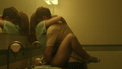 Hottest Jessica Barden Scene in Jungleland. Sexy, SFW, bathroom. 926834