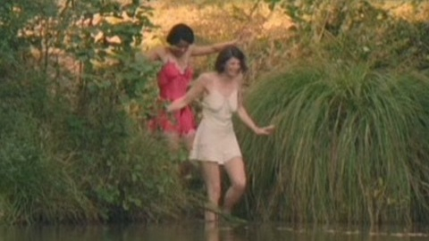 Sexiest Scenes of Alice from Summerland. Sexy, SFW, lake. 927755