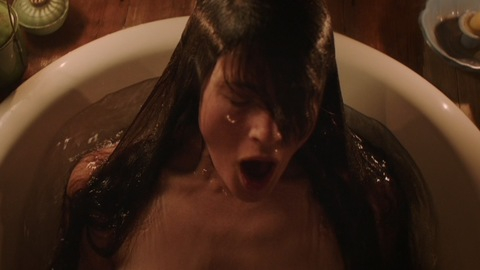 Hottest Gemma Arterton Scene in Summerland. Sexy, SFW, bathtub. 927758