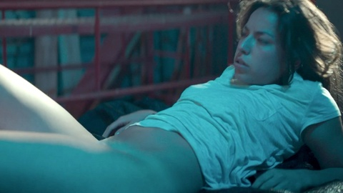 Antonia Giesen in La Jauría (2020) Sexy Bottomless Dark 931601