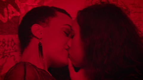 Hottest Britne Oldford Scene in Brooklyn Love Stories. Lesbian, SFW, lesbian kiss. 937532