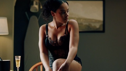 Sexiest Scenes of Darla from Queen Sugar. Sexy, SFW, cleavage. 938891