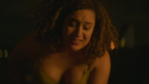 Sexiest Scenes of Jessie from Starstruck. Underwear, SFW, cleavage. 941291