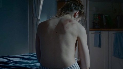 Sexiest Scenes of Luisa from And Tomorrow the Entire World. Sexy, bruise, bruises. 942635