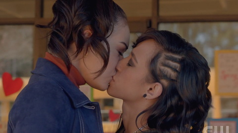 Sexiest Scenes of Finch from Legacies. Lesbian, SFW, lesbian kiss. 943433