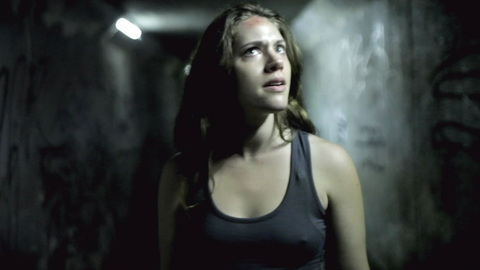 Hottest Katie Parker Scene in Absentia. Sexy, brunette, dimly lit. 949610