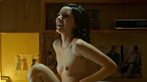Nudes of Halinka from Operation Hyacinth. Breasts, bedroom, dark. 958158