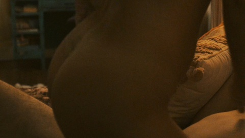 Madison Iseman Naked as Lennon / Alison. Butt, bedroom, blonde. 960855
