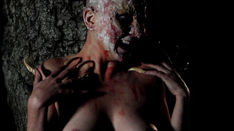 Jin N Tonic Naked as Lillith. Breasts, bald, bloody. 964503