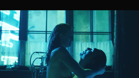 Agnieszka Grochowska Naked as Milena 'Czarna'. Breasts, blue lighting, hugging. 966471