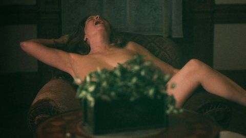 Sexiest Lennon Parham Scene in Minx. Sexy, chair, covering crotch. 991375