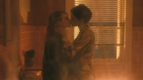 Sexiest Scenes of Alice Banks from Only Murders in the Building. Lesbian, bathroom, earrings. 979691