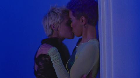 Hottest Waitress Scenes. Lesbian, Sexy, SFW, blonde. 979311