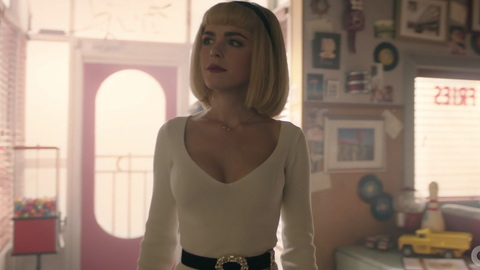 Hottest Kiernan Shipka Scene in Riverdale. Sexy, blonde, cleavage. 979526