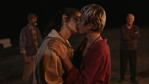 Sexiest Scenes of Fleshka from Wet Sand. Lesbian, brunette, kissing. 979601