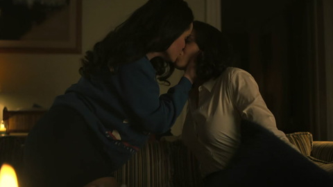 Power Book III: Raising Kanan's Sexiest Scenes with Shanley Caswell. Lesbian, Sexy, brunettes, kissing. 981066
