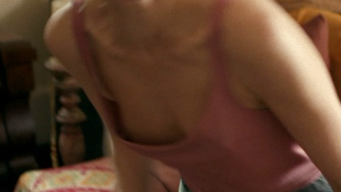 Elektra Jansson-Kilbey Naked in Shantaram. Breasts, blonde, couch. 981787