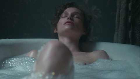 Maidê Mahl Naked as Giovana. Breasts, bathtub, brunette. 982077