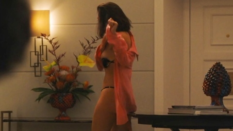 Aubrey Plaza in The White Lotus (2021-2025) Bikini Breasts A List Bikini 982716