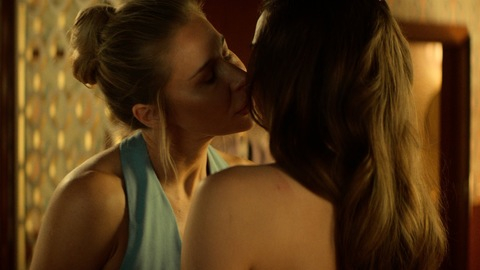 Glitter's Sexiest Scenes with Kasia Warnke. Lesbian, kiss, kissing. 983064