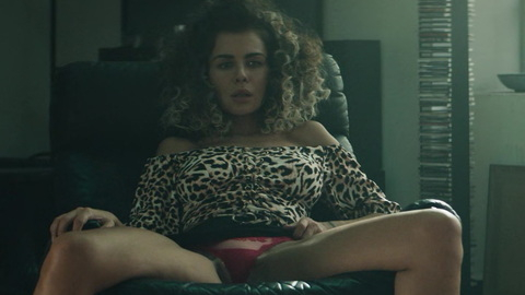 Sexiest Wiola Scenes. Underwear, chair, itting. 983386