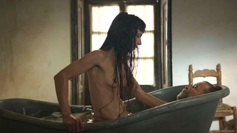Diana Lein Nude as Conchita. Breasts, bathtub, brunette. 984824