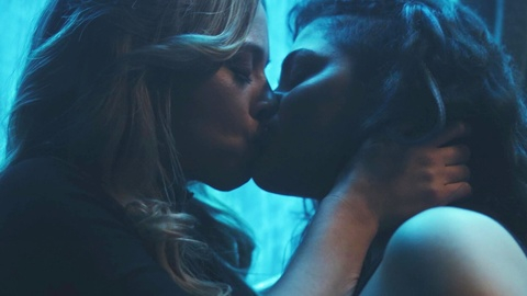 Sexiest Stephanie Brown Scenes. Lesbian, SFW, blonde. 989002