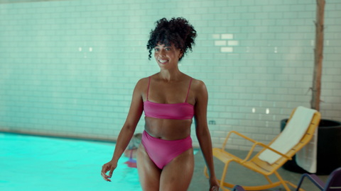 Hottest Fenna Ramos Scene in The Wonder Weeks. Bikini, curly hair, indoor pool. 989066