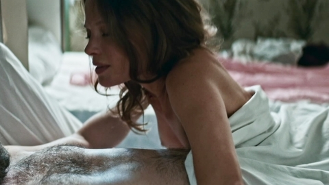 Mélanie Thierry Nude in Tralala. Breasts, in bed, right breast. 993154