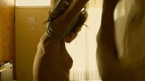 Emma Corrin Nude as Darby Hart. Breasts, single breast, taking off shirt. 994706