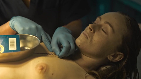 Alienor Bouvier Naked as Roselyne Langevin. Breasts, autopsy, brunette. 994791