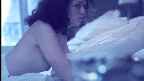 Maisie Williams Naked as Catherine Dior. Breasts, brunette, in bed. 997311