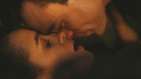Nathalie Emmanuel Nude in The Invitation. Breasts, Sexy, in bed, left breast. 997918