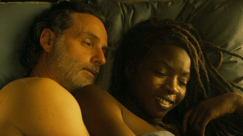 Sexiest Scenes of Michonne from The Walking Dead: The Ones Who Live. Sexy, SFW, couple. 998405