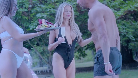 Sexiest Self - Server Scenes. Bikini, blonde, heels. 998836