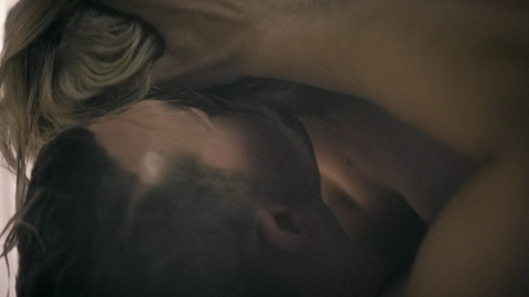 Hottest Elisabeth Moss Scene in The Veil. Sexy, cleavage, couple. 1000034