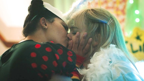 Sexiest Vanessa Ifediora Scene in Derry Girls. Lesbian, Black, SFW. 1001089
