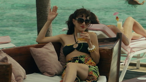Sexiest Yolanda (uncredited) Scenes. Bikini, big sunglasses, black bikini. 1002232