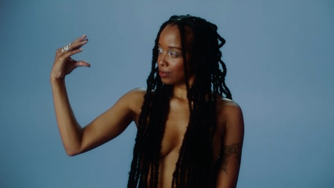 Hottest Jamila Woods Scene in Practice. Sexy, blue background, dreadlocks. 1002788