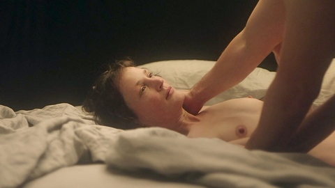 Vicky Krieps Naked as Jill / Elizabeth. Breasts, in bed, nude. 1014267