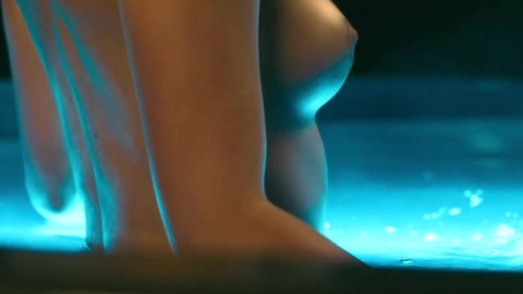 Nudes of Elle from Un/Dressed. Breasts. 1005558